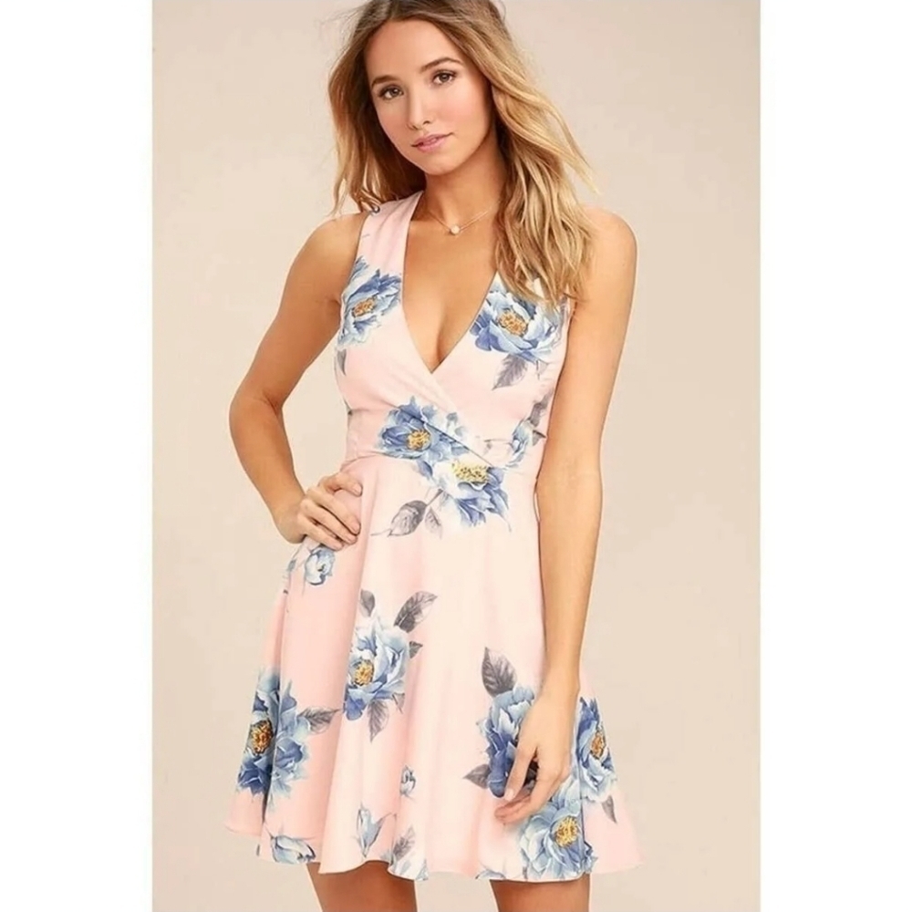 Lulu's Pink Floral Mini Dress